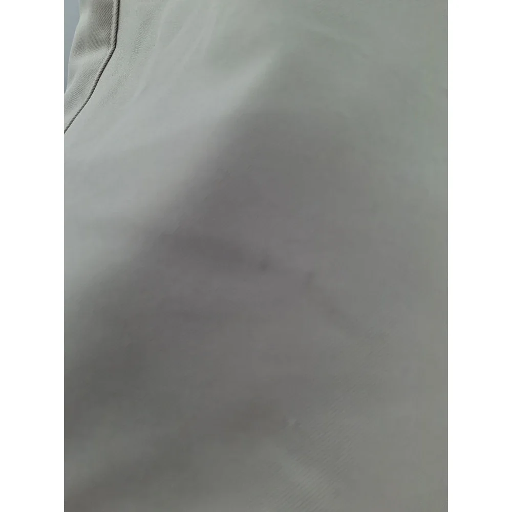 Peter Millar Mens Beige Golf Shorts Size 36